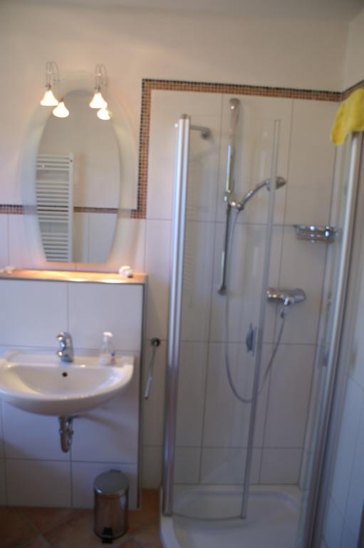 Emkendorf - An Den Teichen Appartement Buitenkant foto